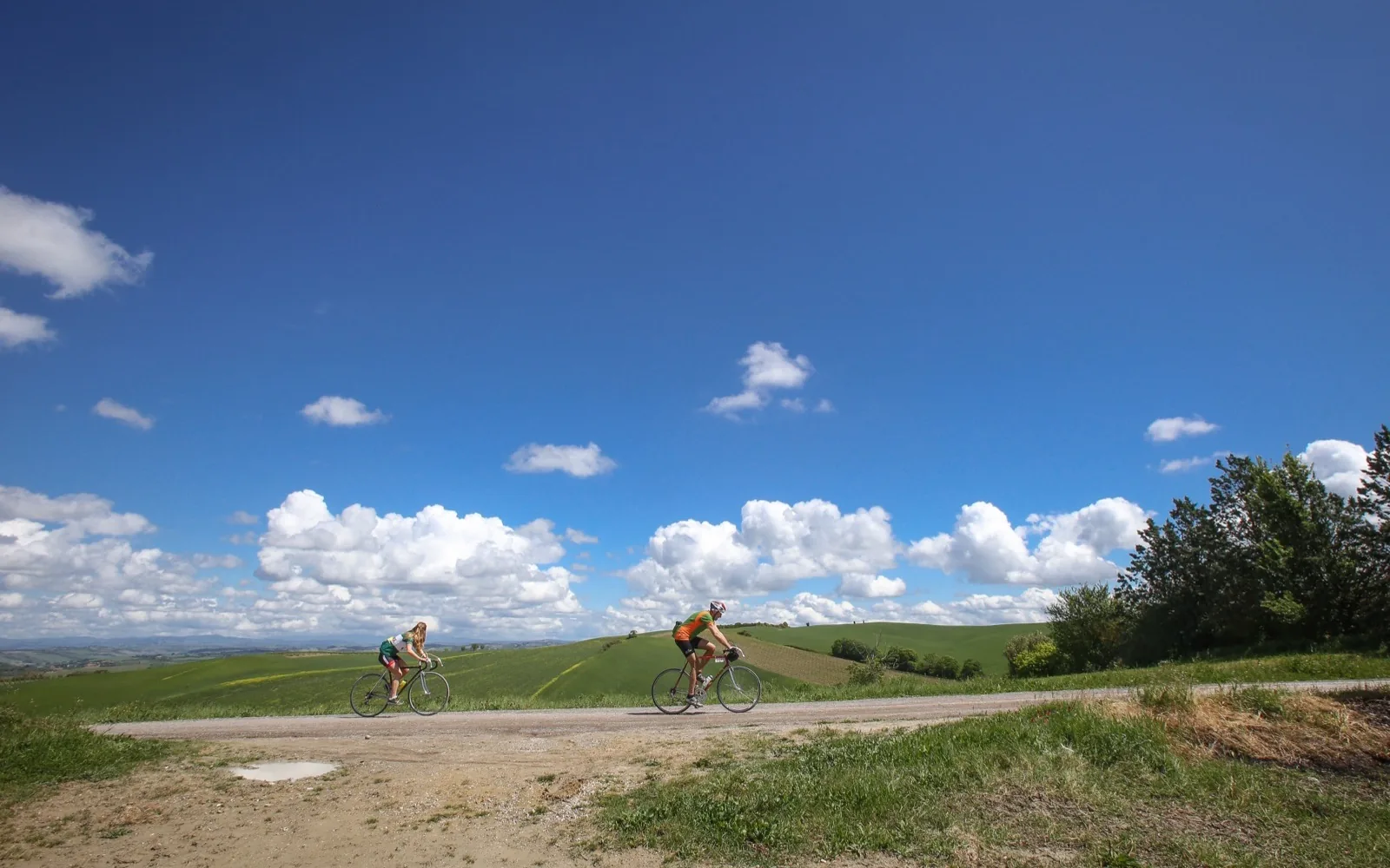 Cycling Chianti classico