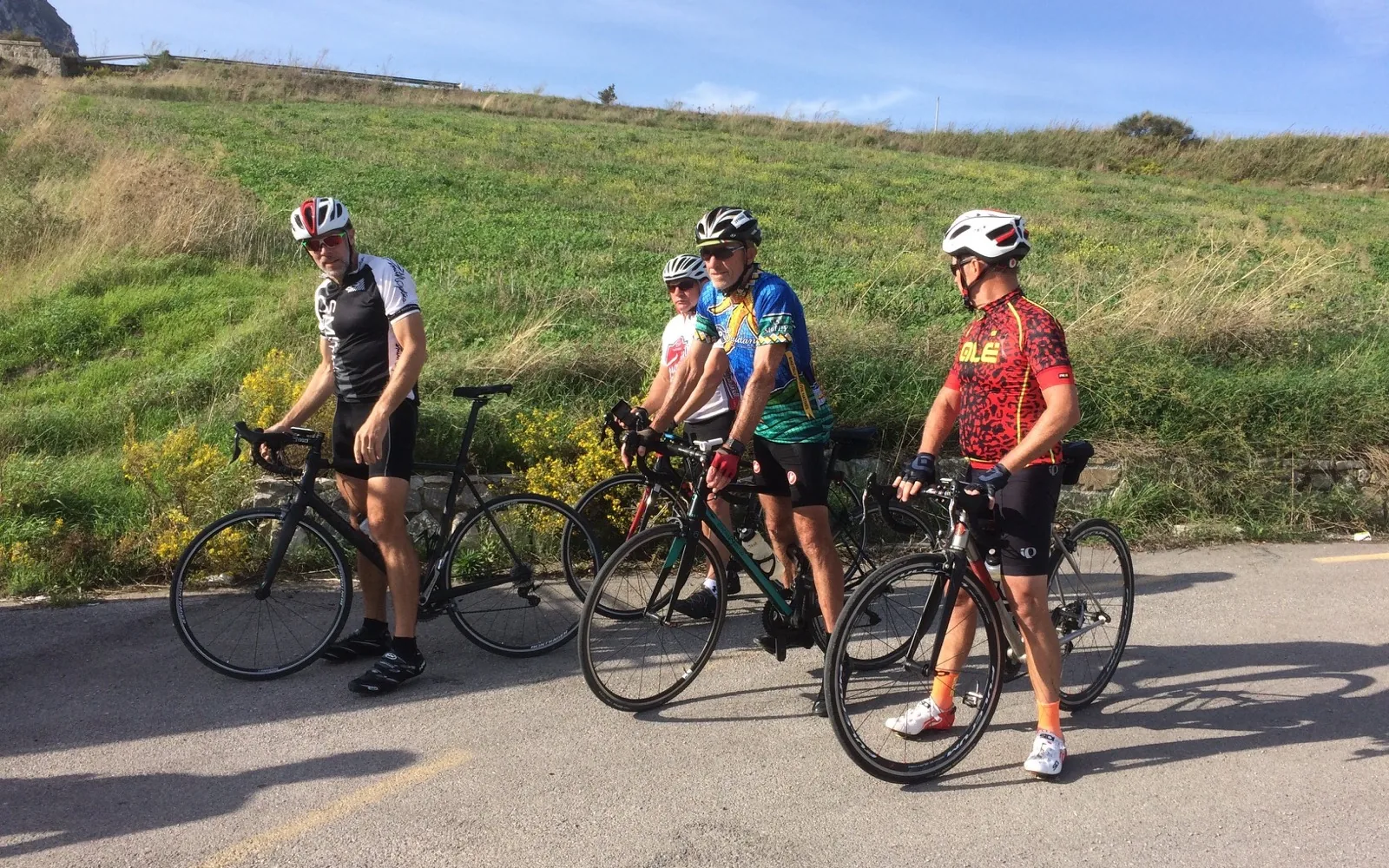 Pedalare tra villaggi etruschi e medioevali