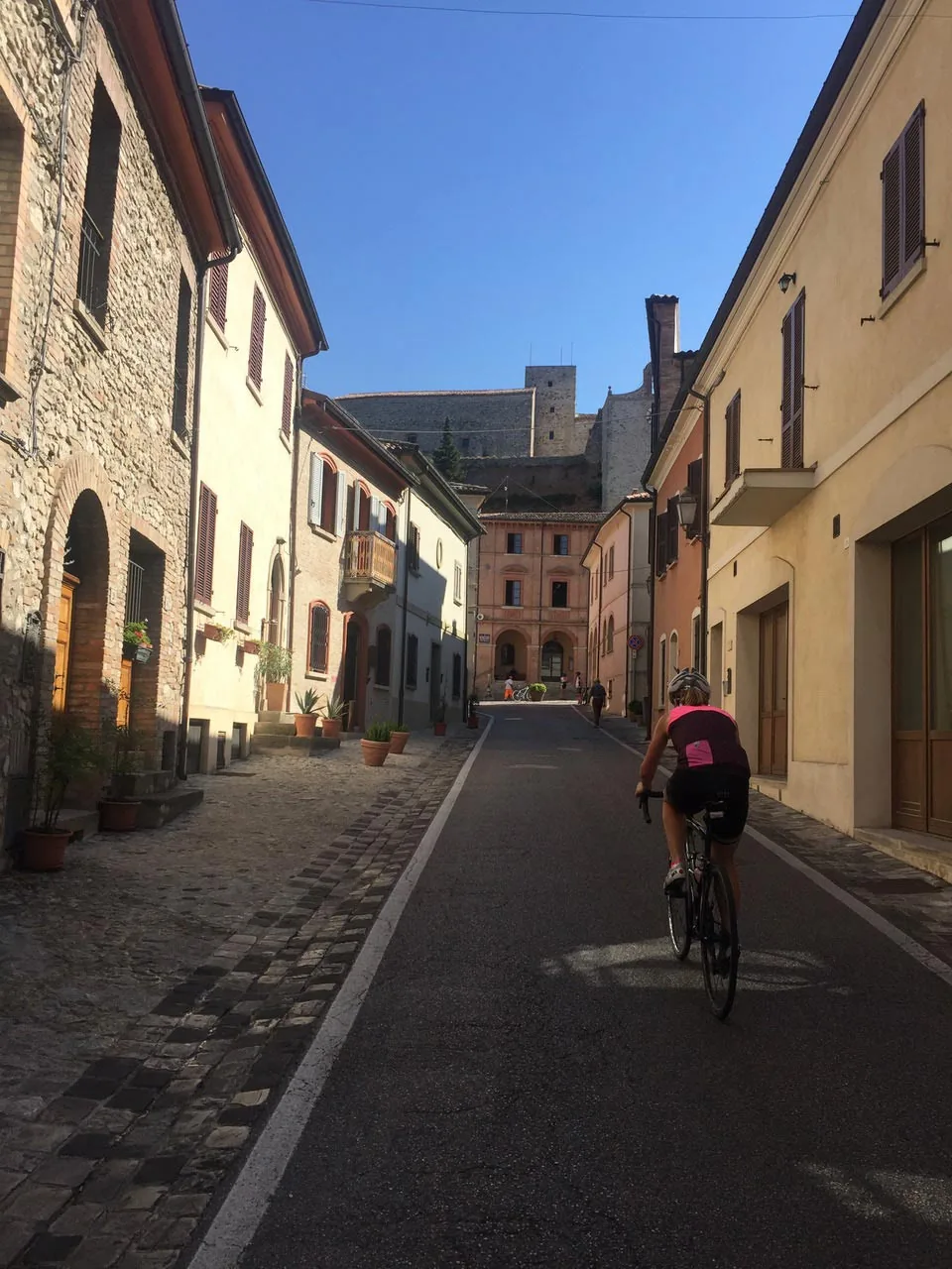 Cesenatico – Borghi – Poggio Berni- Verucchio – Santarcangelo – Cesenatico