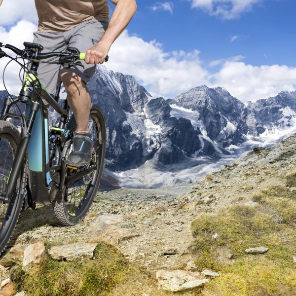 E-bike: everything you need to know about pedal assist bicycles