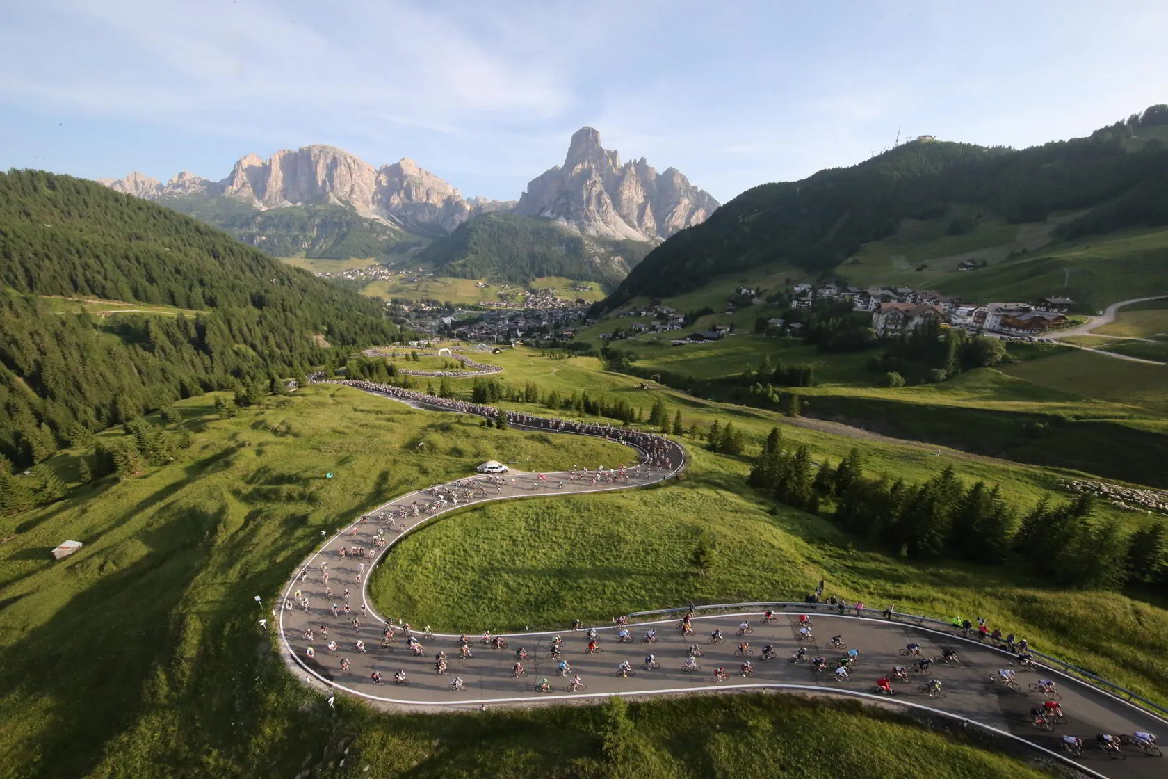 In bici sulle Dolomiti: itinerario di 6 giorni in Alta Badia