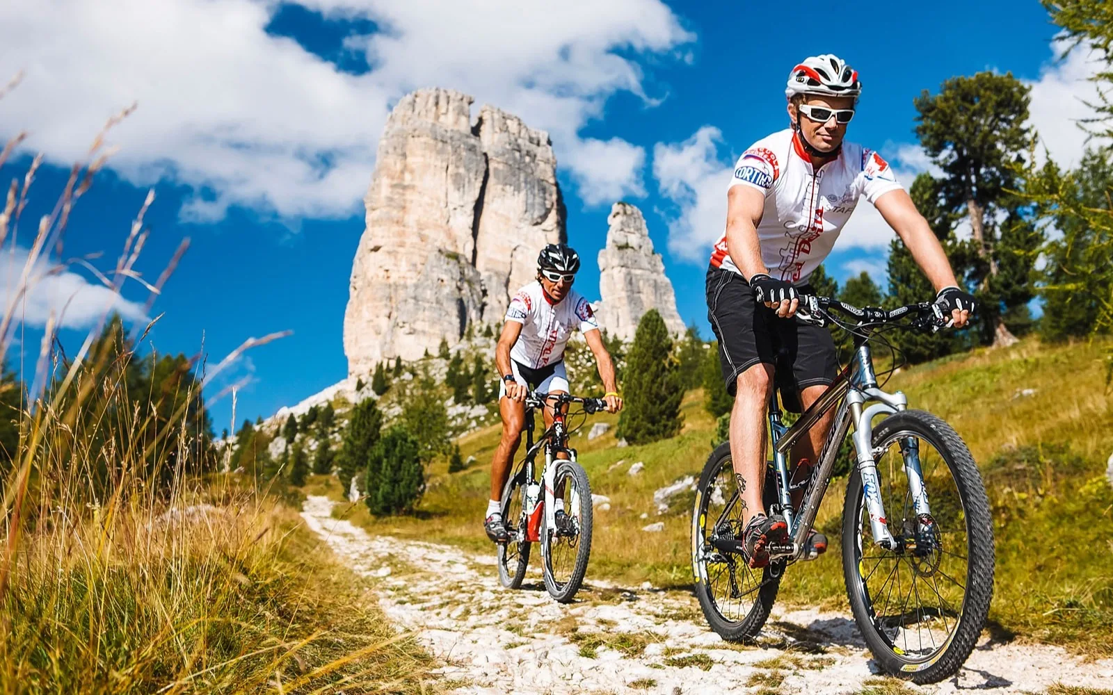 From Cortina to Averau