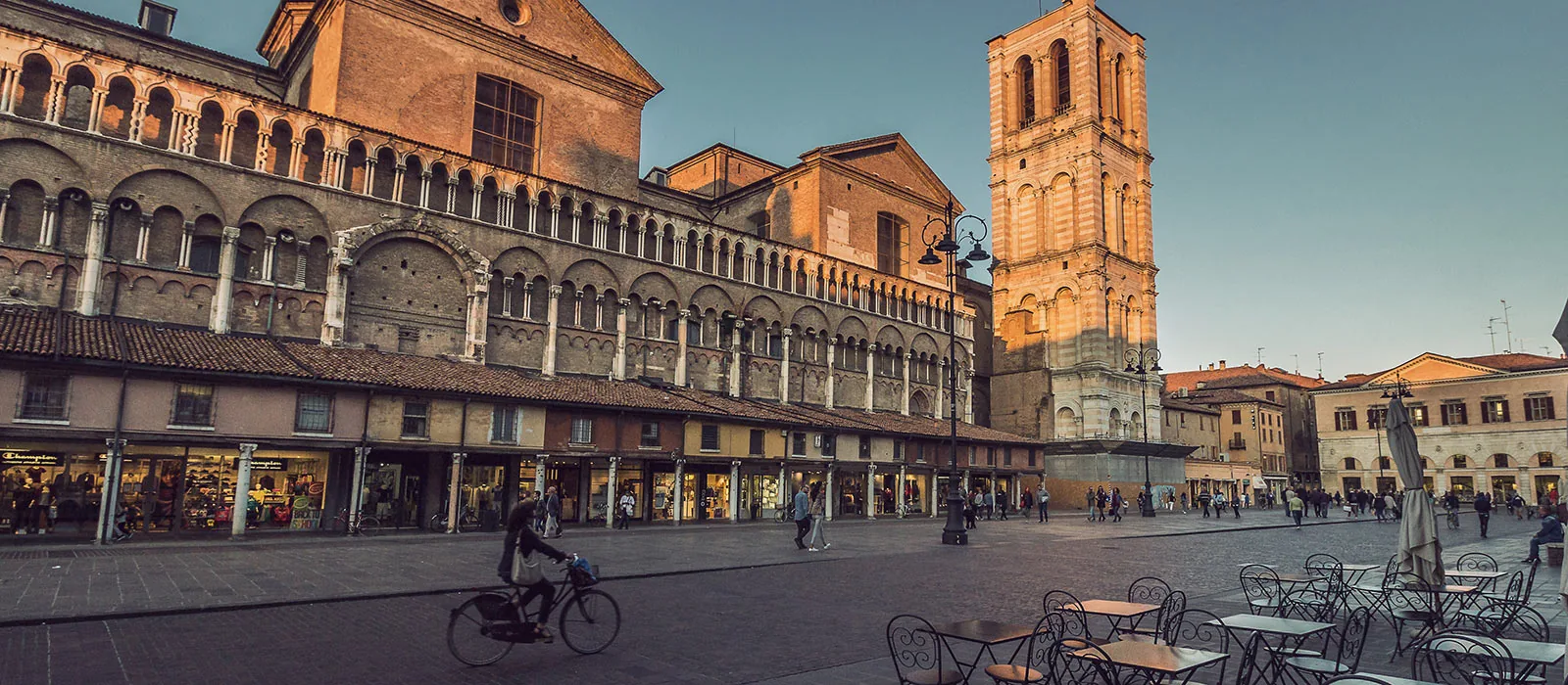 Ferrara in bici: i percorsi da fare per scoprire la città