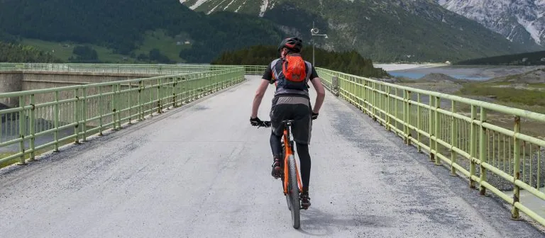 Discover Valtellina by bike: our guide to the most exciting cycling routes