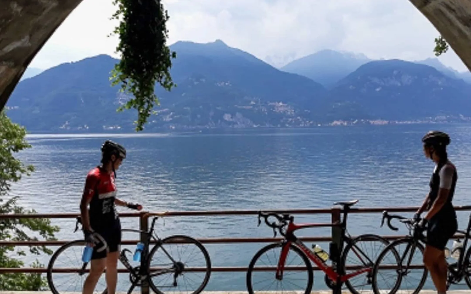 Tour of Lugano and Piano lakes