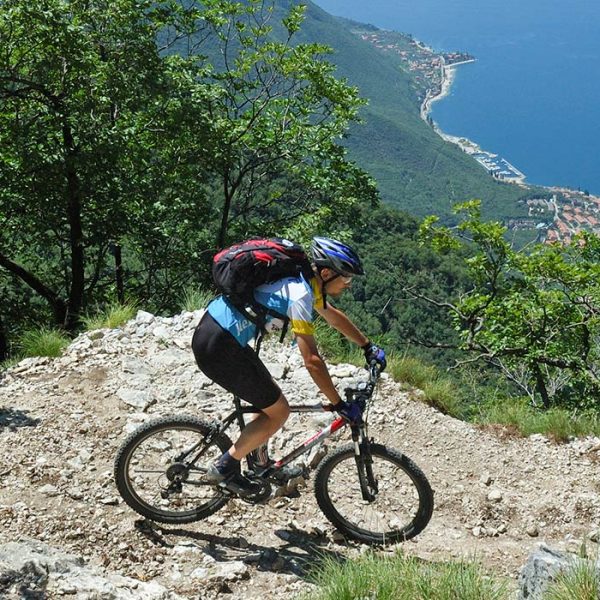 Alla scoperta del Lago di Garda in bici e mountain bike