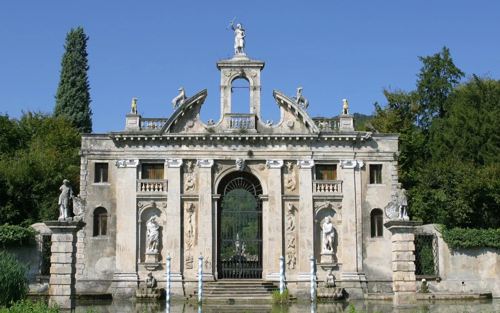 Lungo l’anello dei Colli Euganei, verso Arquà