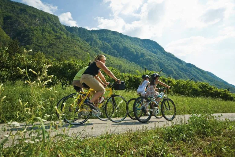 Valsugana cycling path: an unmissable destination in Trentino