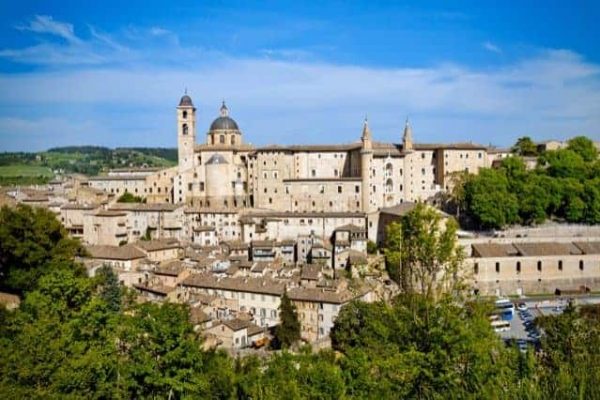 Urbino, Pesaro, Fabriano: Cycling in Marche Unesco Heritage