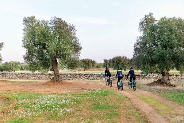 Come vestirsi in bici per la stagione primaverile
